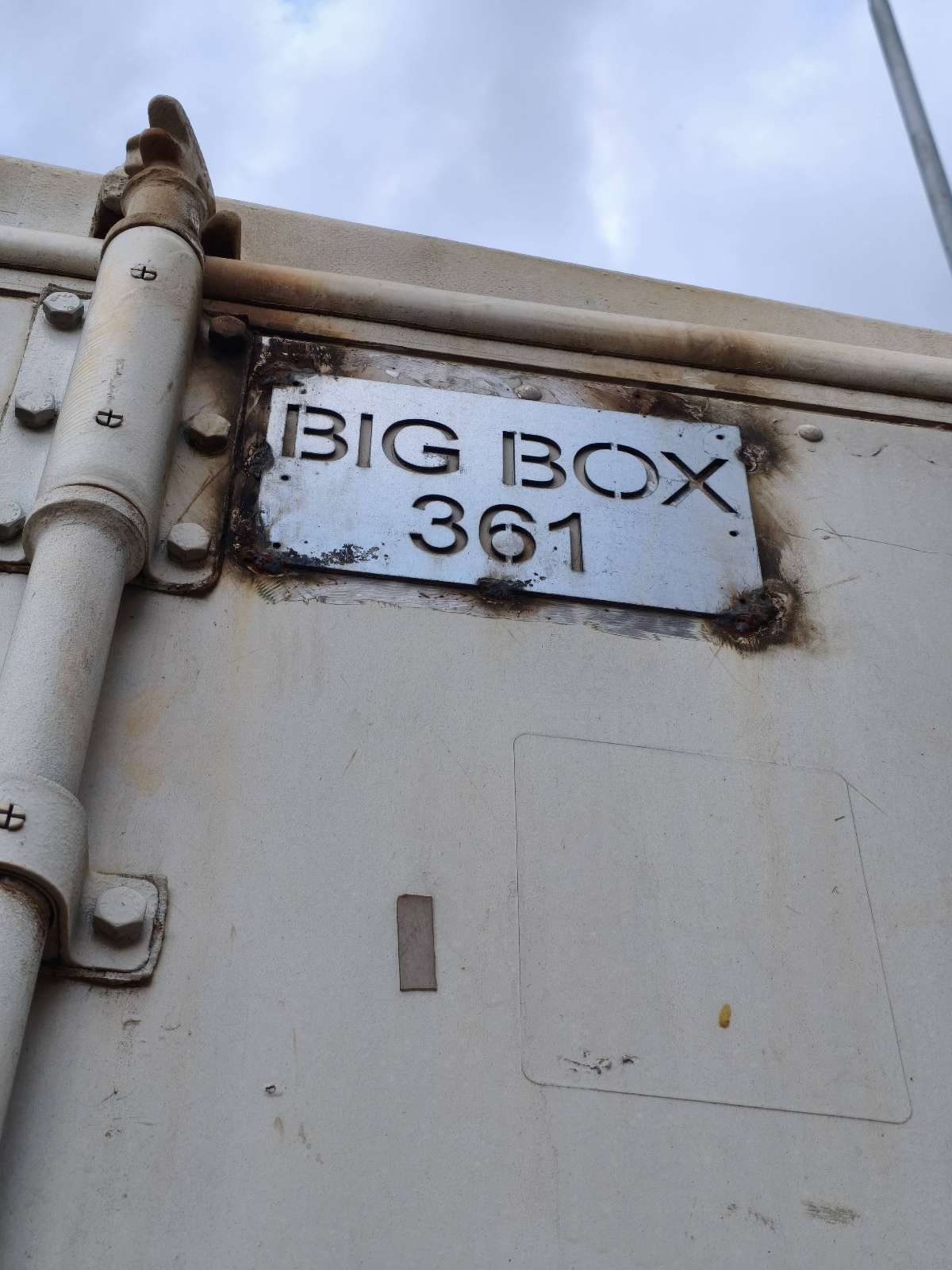 Placa de identificação do container reefer número 361